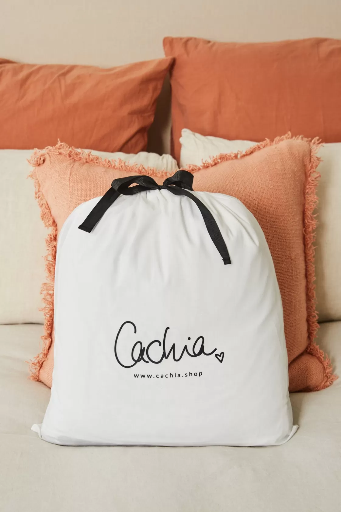 CACHIA Gift Bag Discount